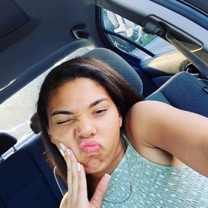 Meet your Posher, Katelynn